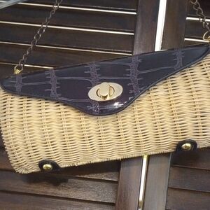 Elegant Black and Tan Woven Women's Bag